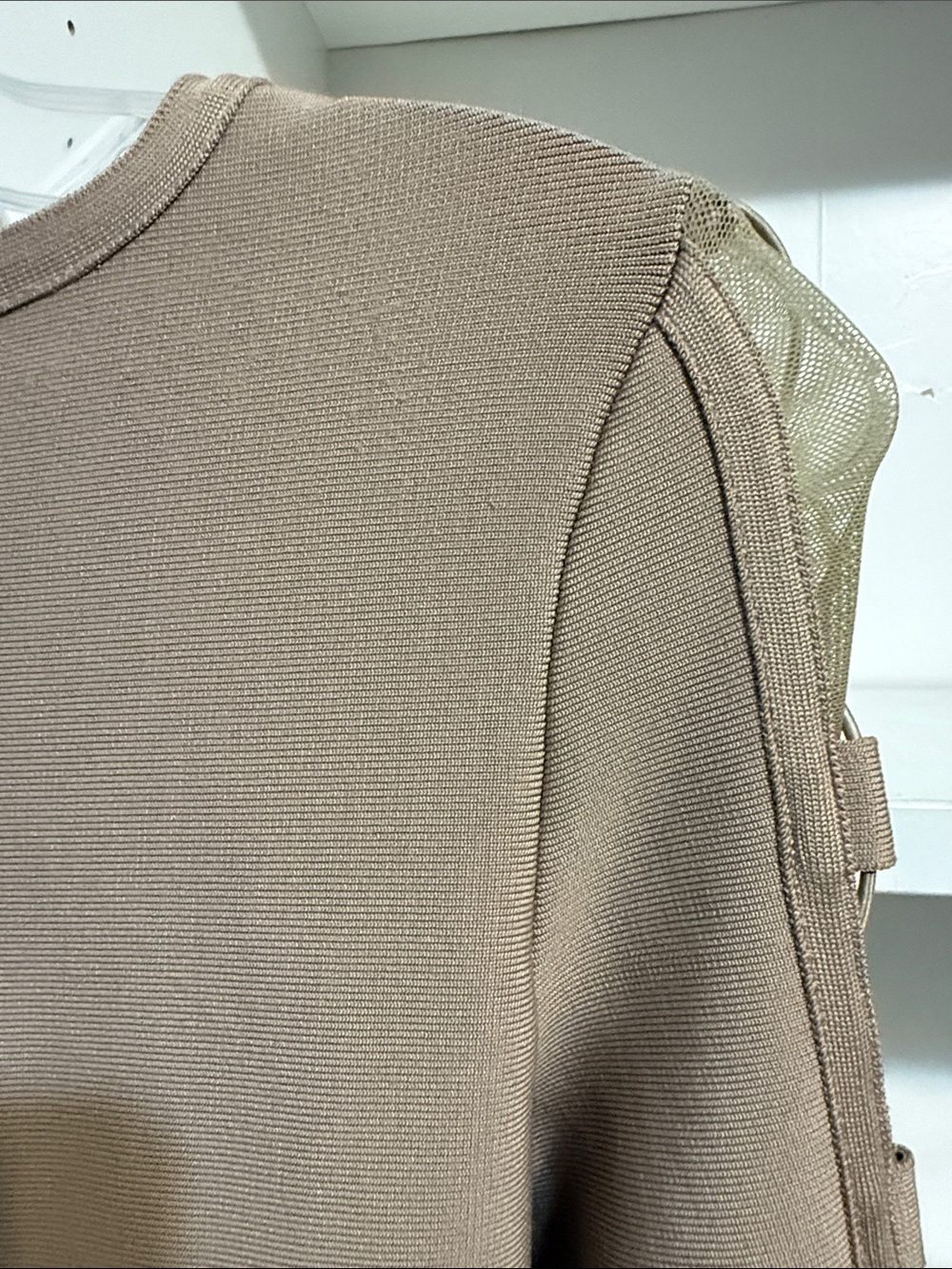 HERA Collection Taupe Bodycon Dress SM - Picture 8 of 10